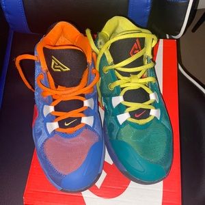Basketball sneakers